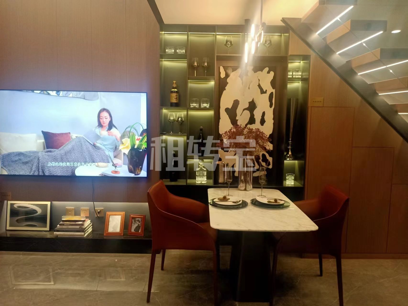 凤凰城芯，买一得二 ，精装准现loft，...